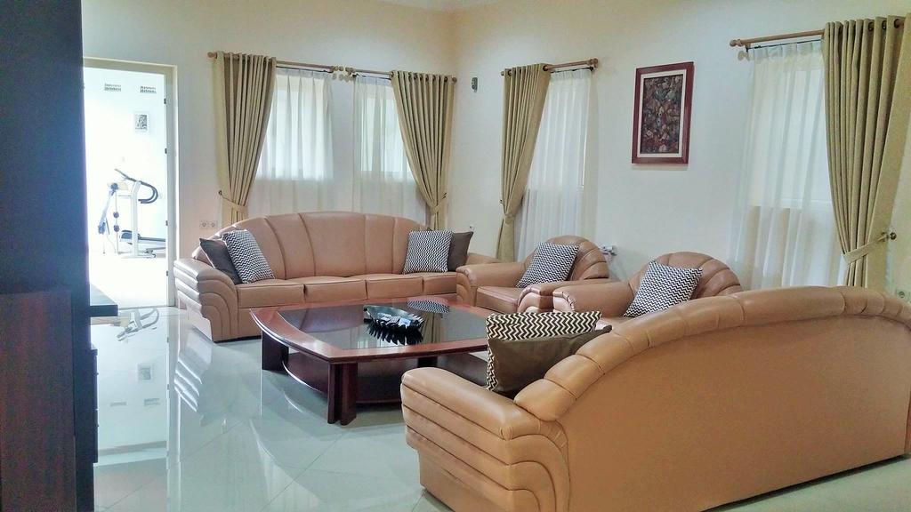 Villa Rumah Ibu Dago バンドゥン エクステリア 写真