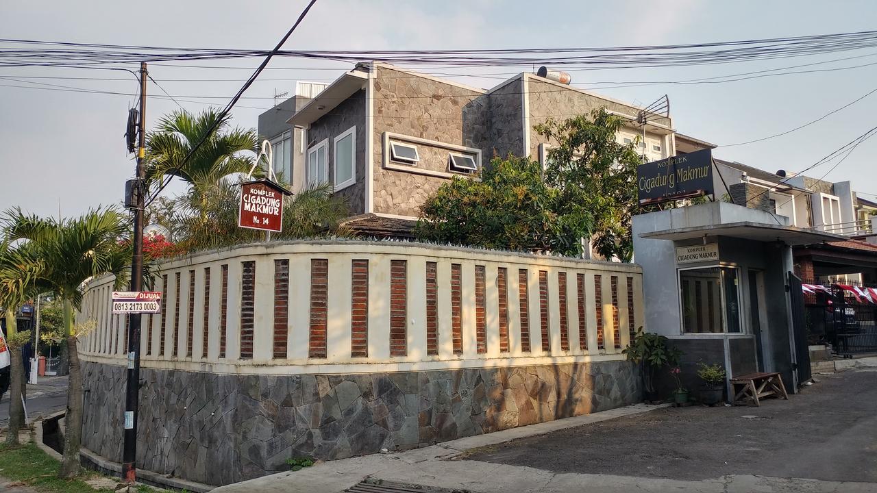 Villa Rumah Ibu Dago バンドゥン エクステリア 写真