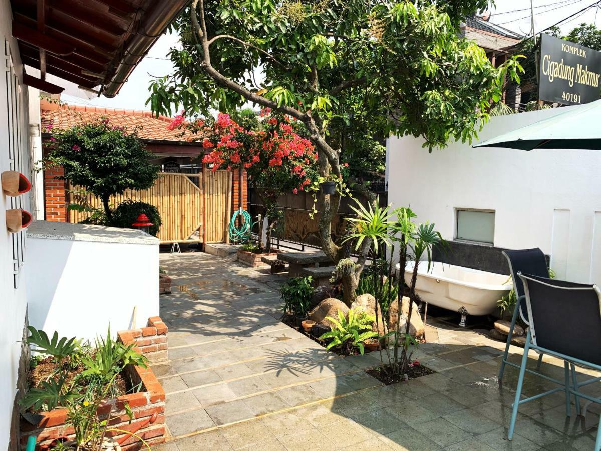 Villa Rumah Ibu Dago バンドゥン エクステリア 写真